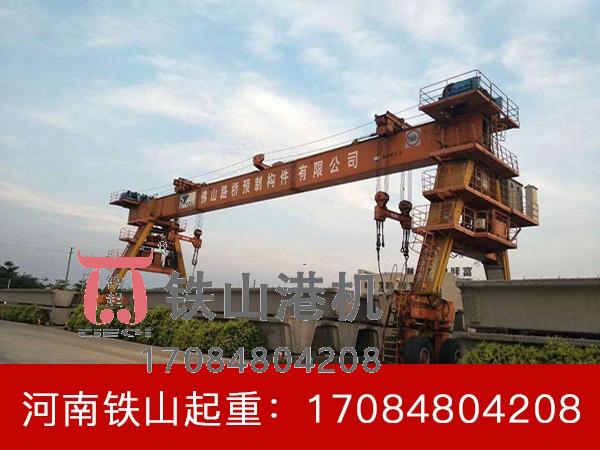 不同驅動(dòng)類(lèi)型的貨場(chǎng)輪胎吊在成本方面有哪些差異